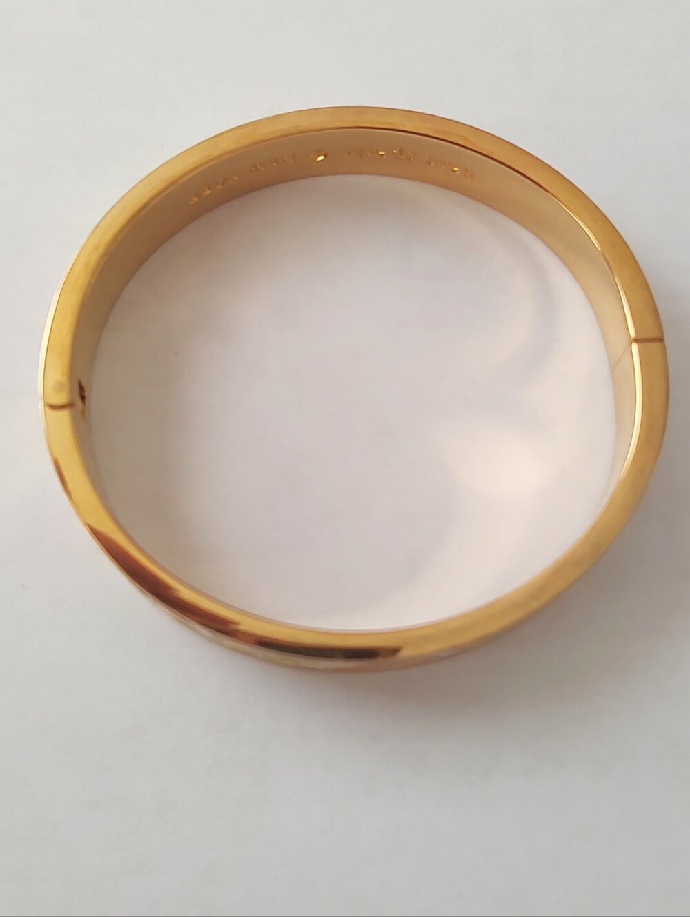 Kate Spade Idiom "Sweet Deal" Hinge Bracelet - Picture 5 of 5
